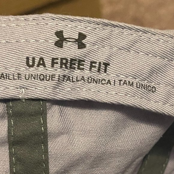 Under Armour‎ Rainbow Embroidered Cap With Adjustable Strap - Picture 16 of 16